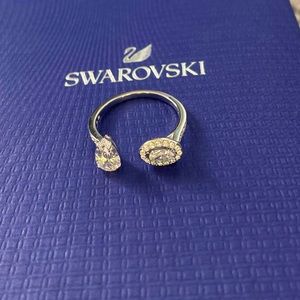 Swarovski open ring in silver